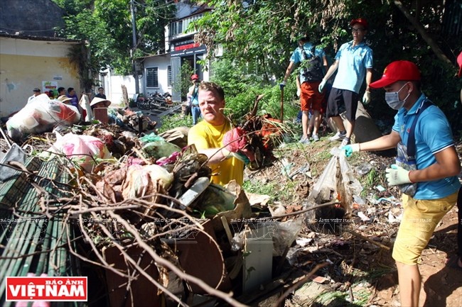 James Joseph Kendall and the “Keep Hanoi Clean” mission - ảnh 4